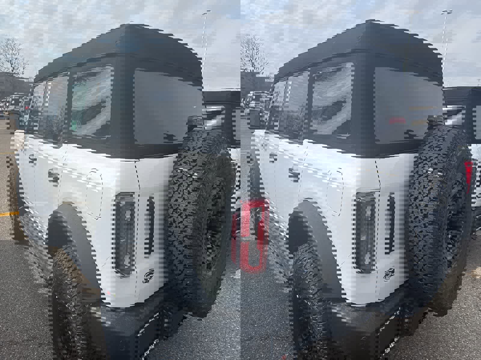 New 2026 Ford Bronco Outer Banks w/ Sasquatch Package image 7