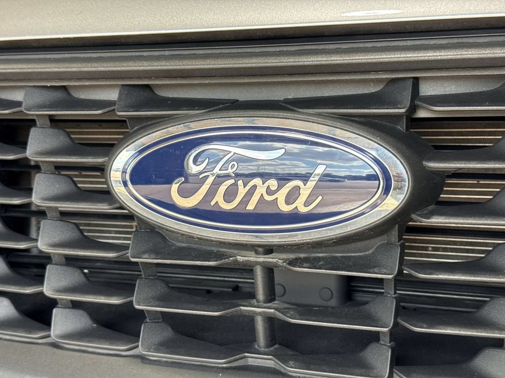 Used 2023 Ford Escape FWD image 9