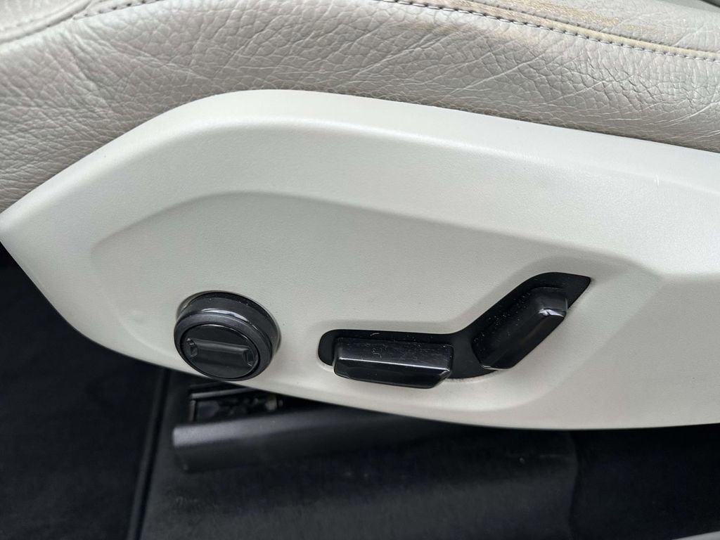 Used 2019 Volvo XC90 T6 Momentum w/ Advanced Package image 20