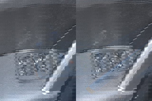 Used 2018 Volkswagen Passat 3.6 image 21