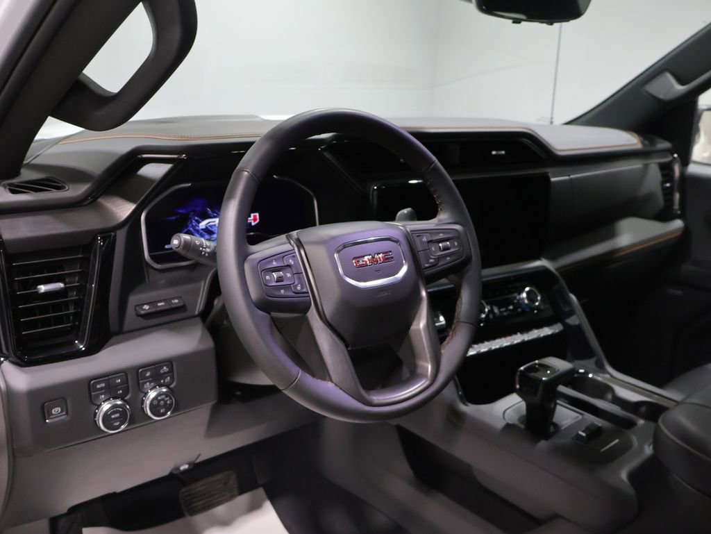 Used 2024 GMC Sierra 1500 AT4 w/ Technology Package image 16