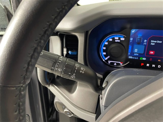 Used 2023 Ford Bronco Black Diamond w/ Sasquatch Package image 12