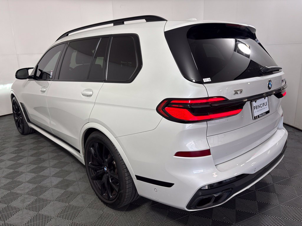 Used 2024 BMW X7 M60i w/ Executive Package AWD/4WD image 7