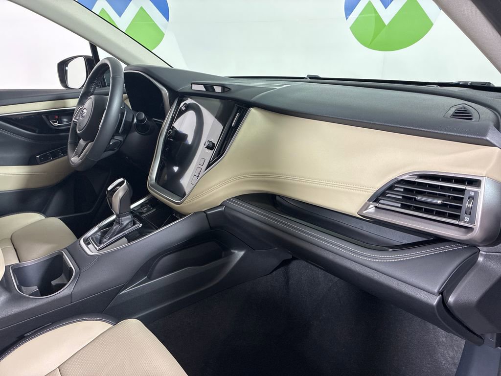 Certified 2025 Subaru Outback Limited image 33