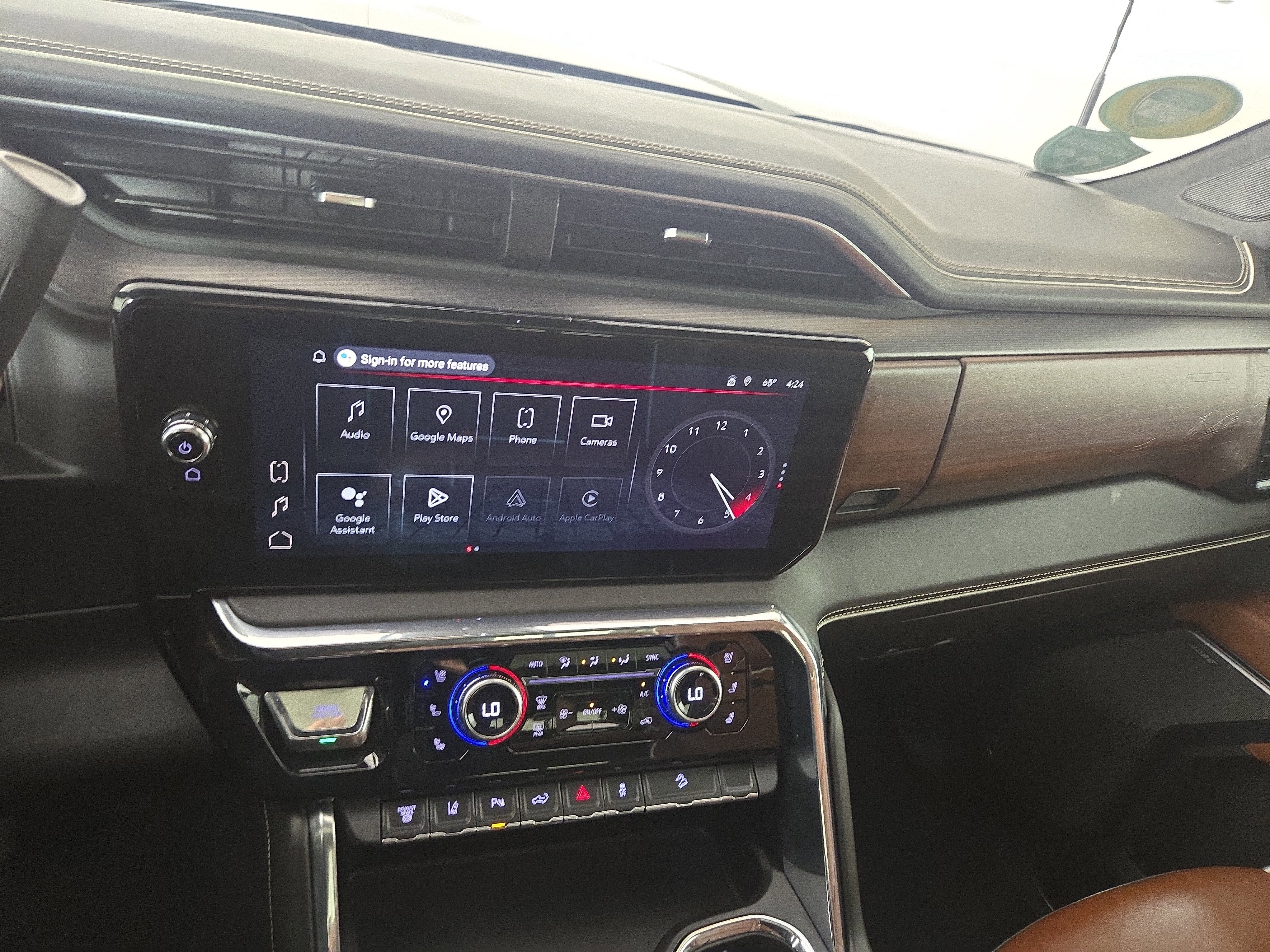 Certified 2024 GMC Sierra 2500 Denali Ultimate AWD/4WD image 22