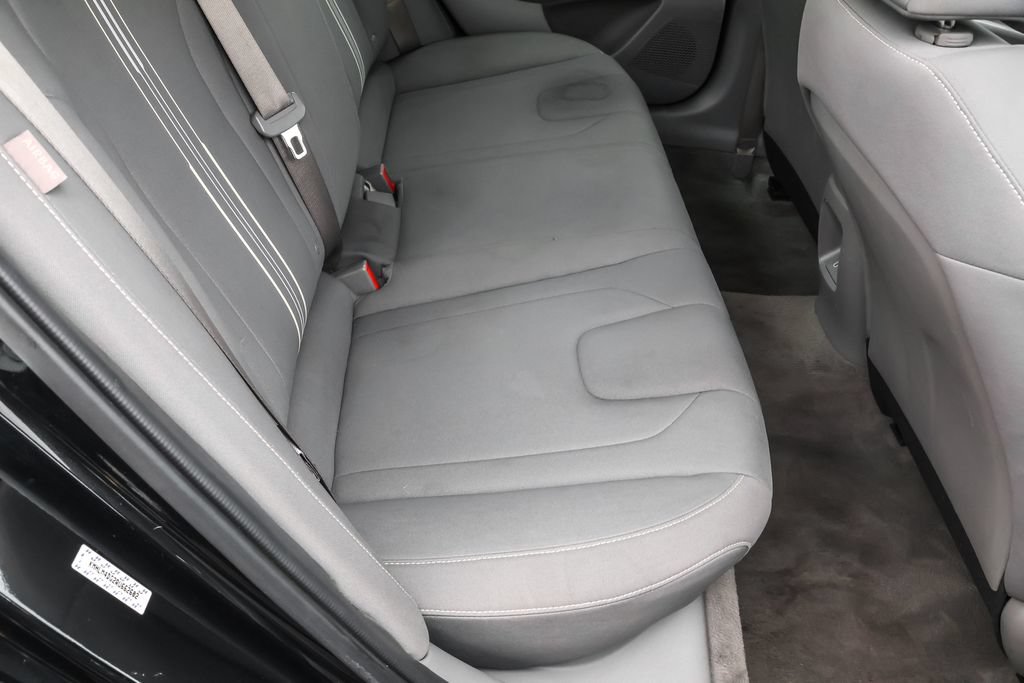 Used 2024 Hyundai Elantra SEL FWD image 33