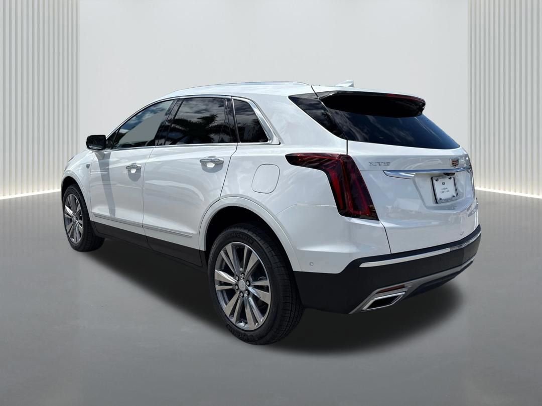 New 2026 Cadillac XT5 Premium Luxury w/ Driver Assist Package FWD image 7