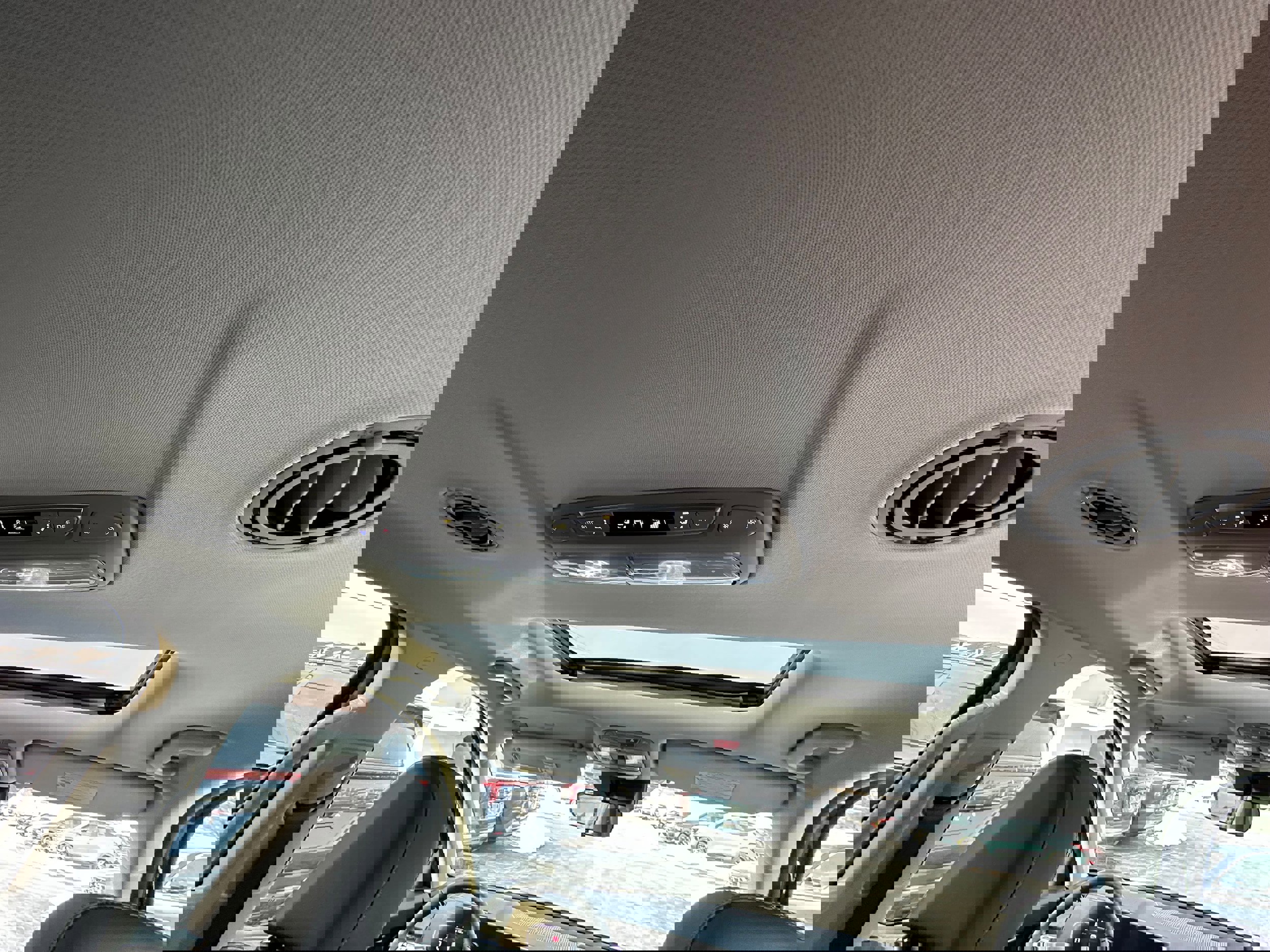 New 2025 Kia Telluride S image 23