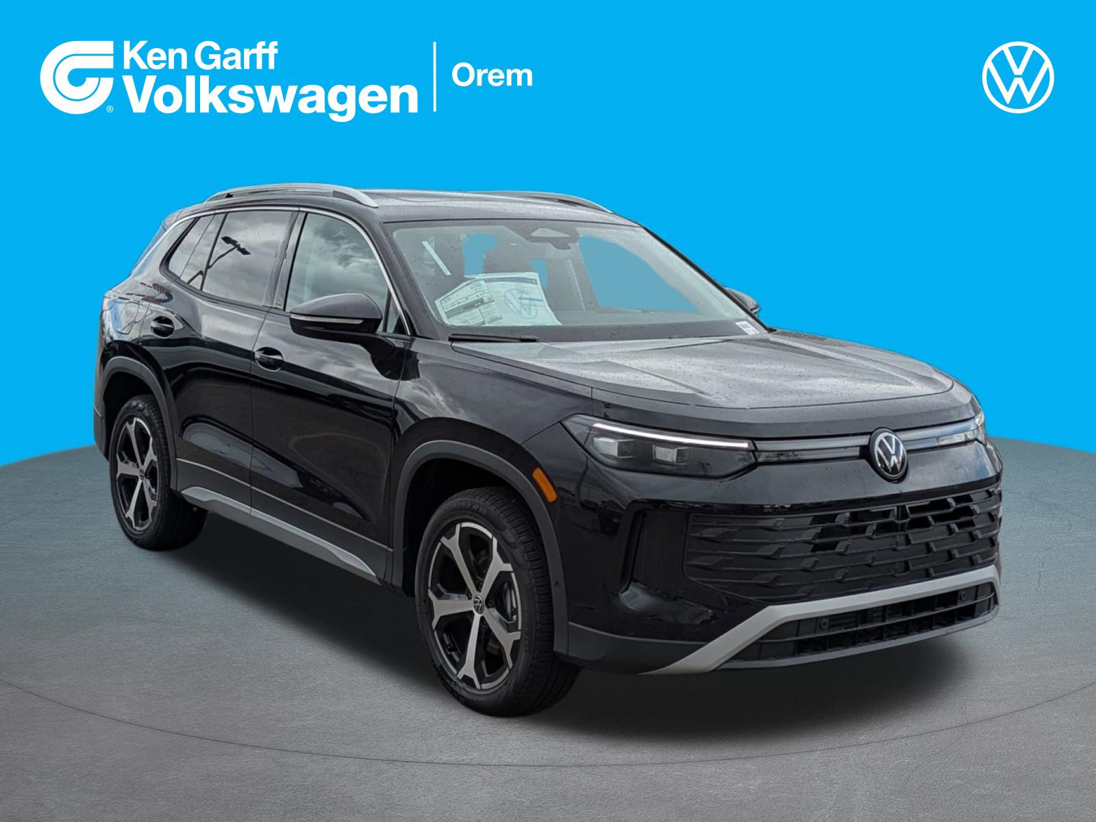 New 2026 Volkswagen Tiguan SE AWD/4WD image 1
