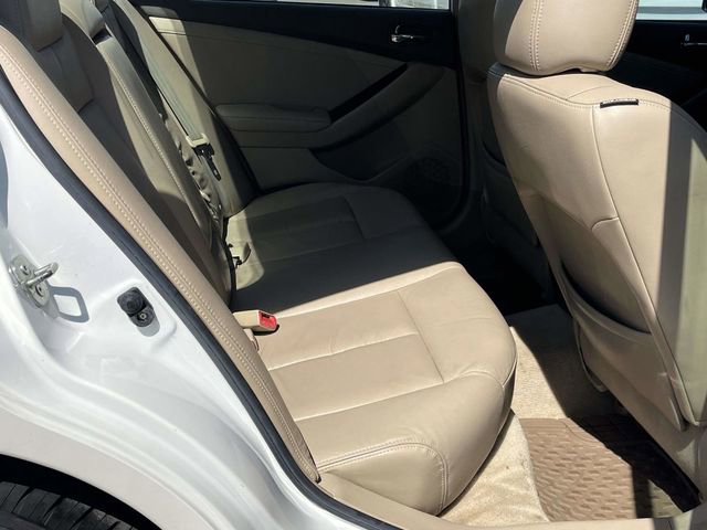 Used 2011 Nissan Altima 2.5 SL w/ 2.5SL Pkg FWD image 22