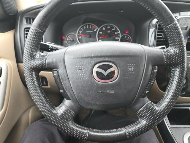 Used 2005 MAZDA Tribute s w/ Package 2 AWD/4WD image 12