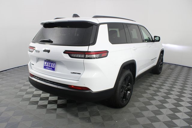 New 2025 Jeep Grand Cherokee L Limited w/ Black Appearance Package image 29