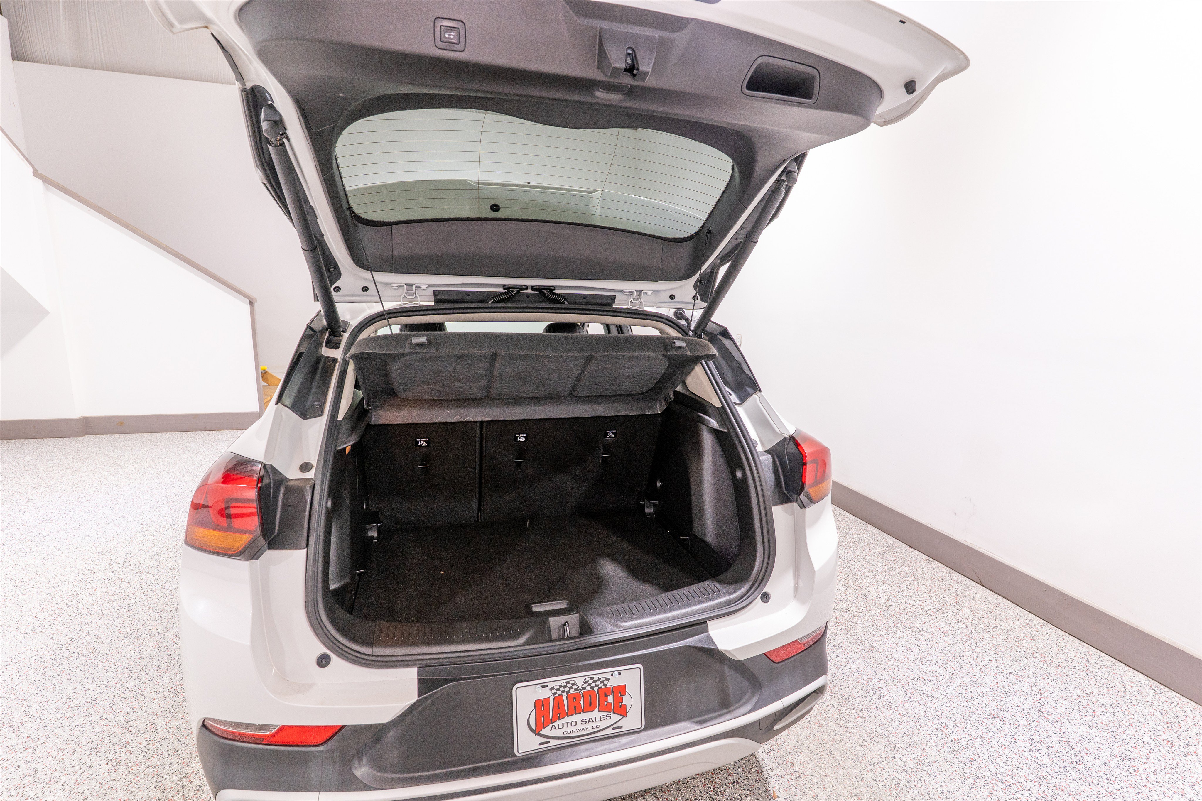 Used 2021 Buick Encore GX Select FWD image 33
