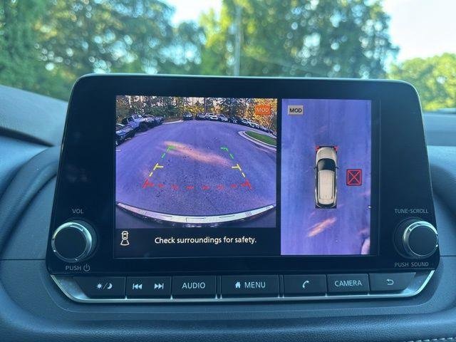 Used 2021 Nissan Rogue SV image 31