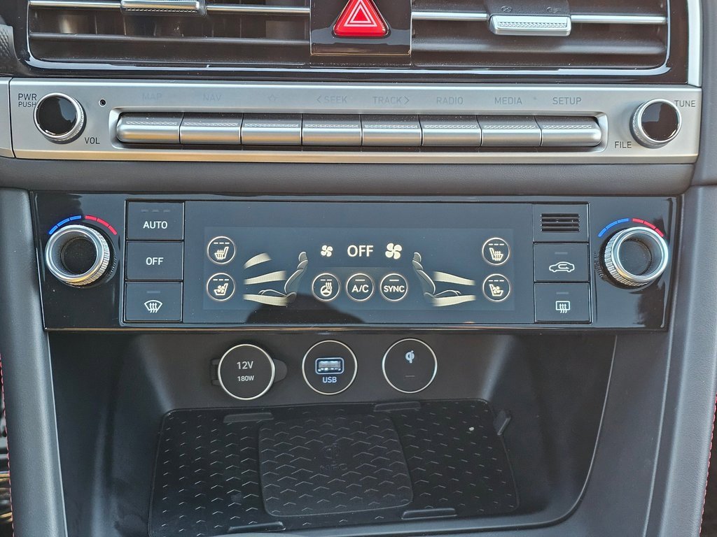 Used 2025 Genesis G70 3.3T Advanced w/ Sport Prestige Package image 16