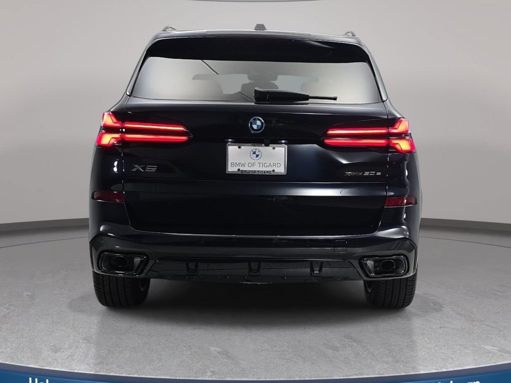 New 2026 BMW X5 xDrive50e w/ M Sport Package AWD/4WD image 6