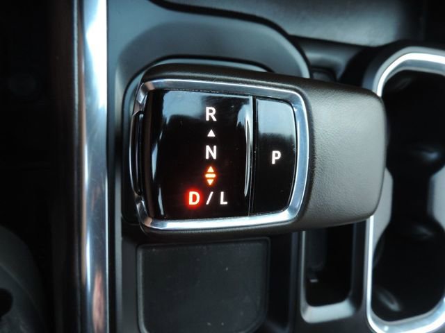 Certified 2025 Chevrolet Silverado 1500 LTZ AWD/4WD image 27