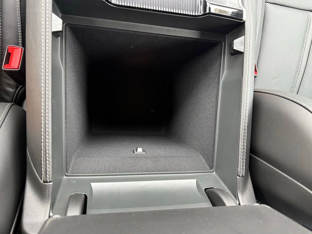 New 2026 Jeep Grand Wagoneer L 4WD image 28