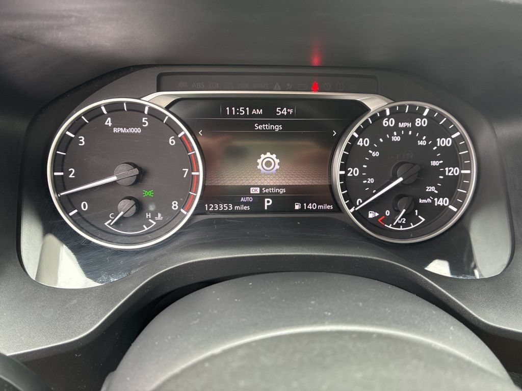 Used 2021 Nissan Rogue SV AWD/4WD image 18