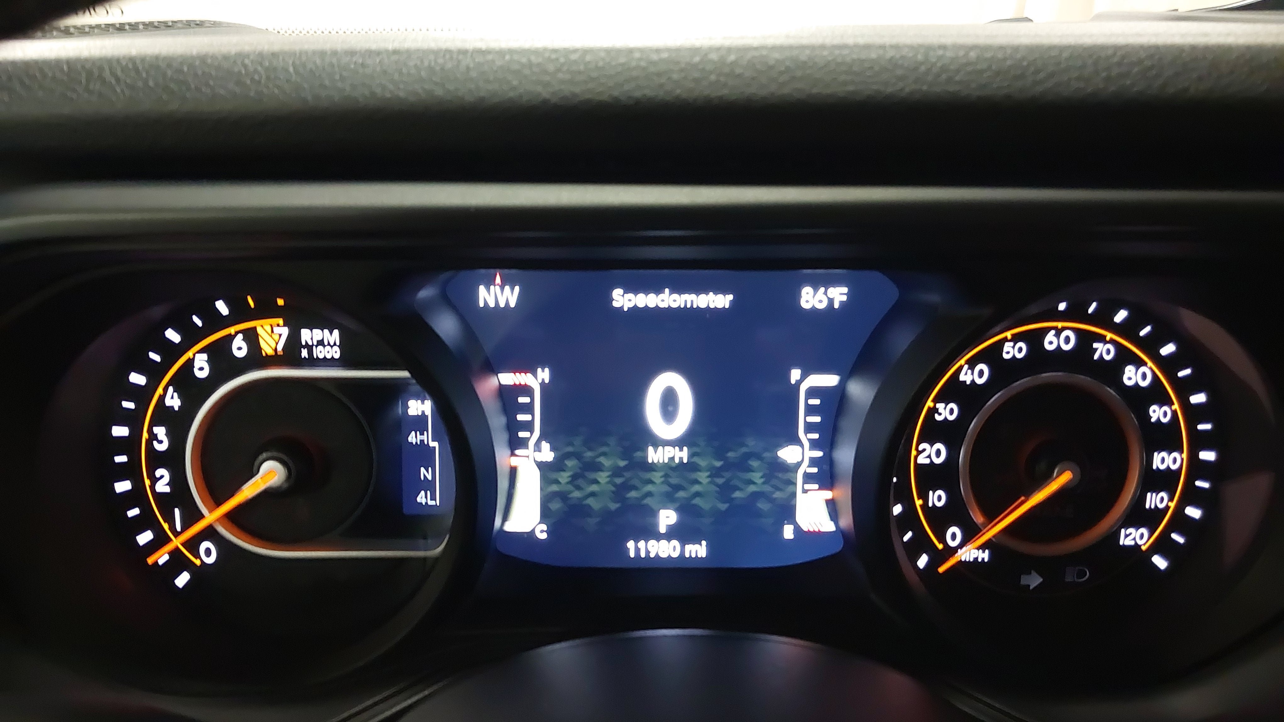 Used 2025 Jeep Gladiator Sport AWD/4WD image 19