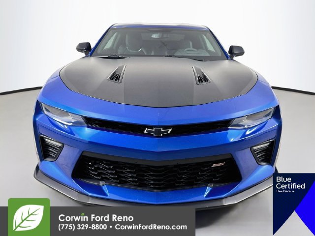 Used 2018 Chevrolet Camaro SS RWD image 2