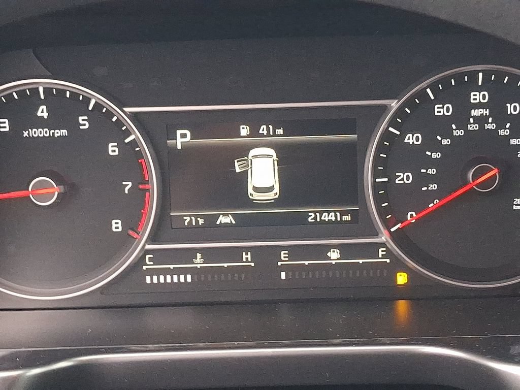 Used 2023 Kia Sorento LX AWD/4WD image 19