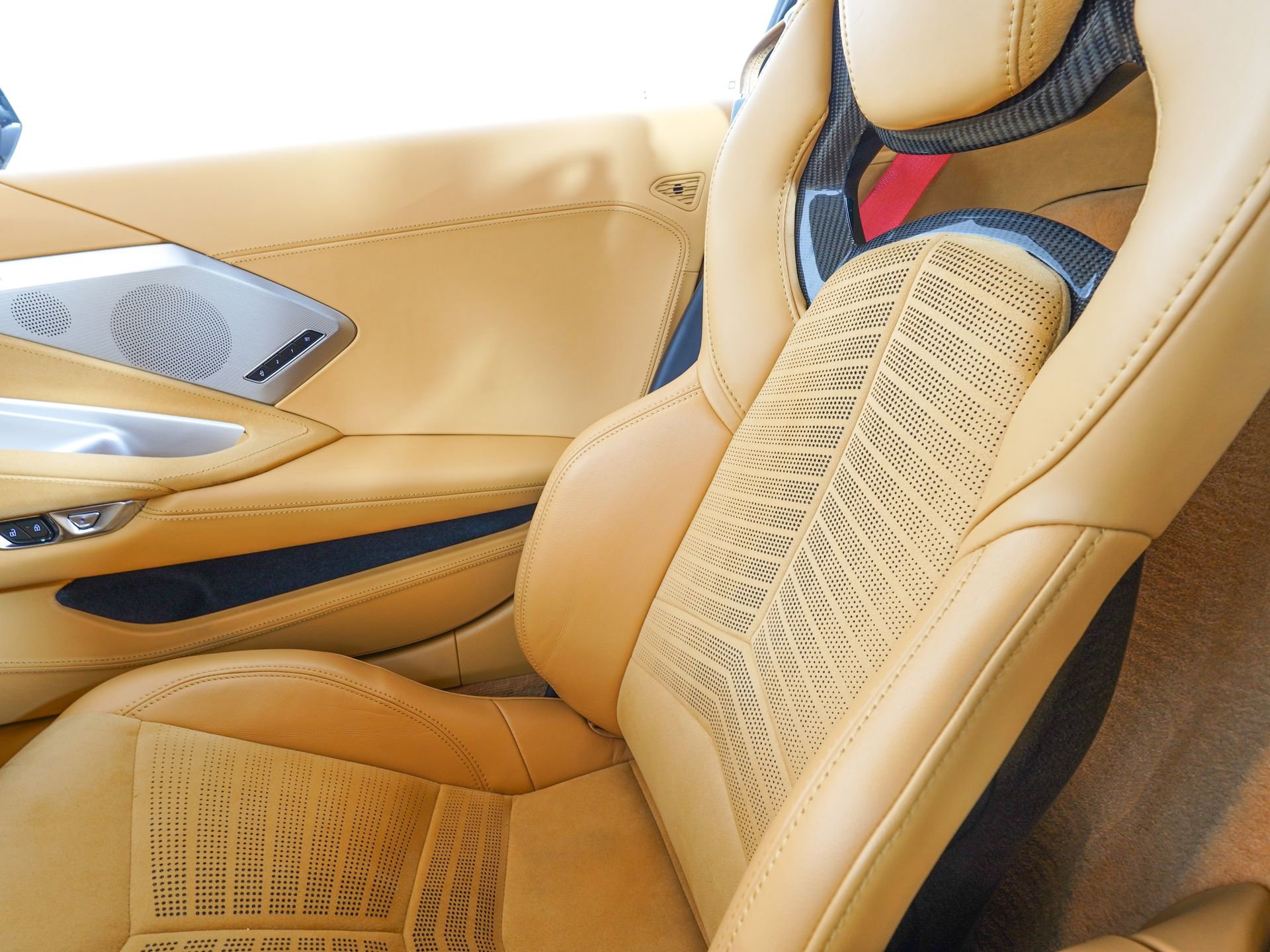 Used 2023 Chevrolet Corvette Stingray Premium Conv w/ Z51 Performance Package RWD image 27