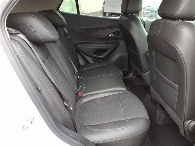 Used 2022 Buick Encore Preferred w/ Safety Package image 21