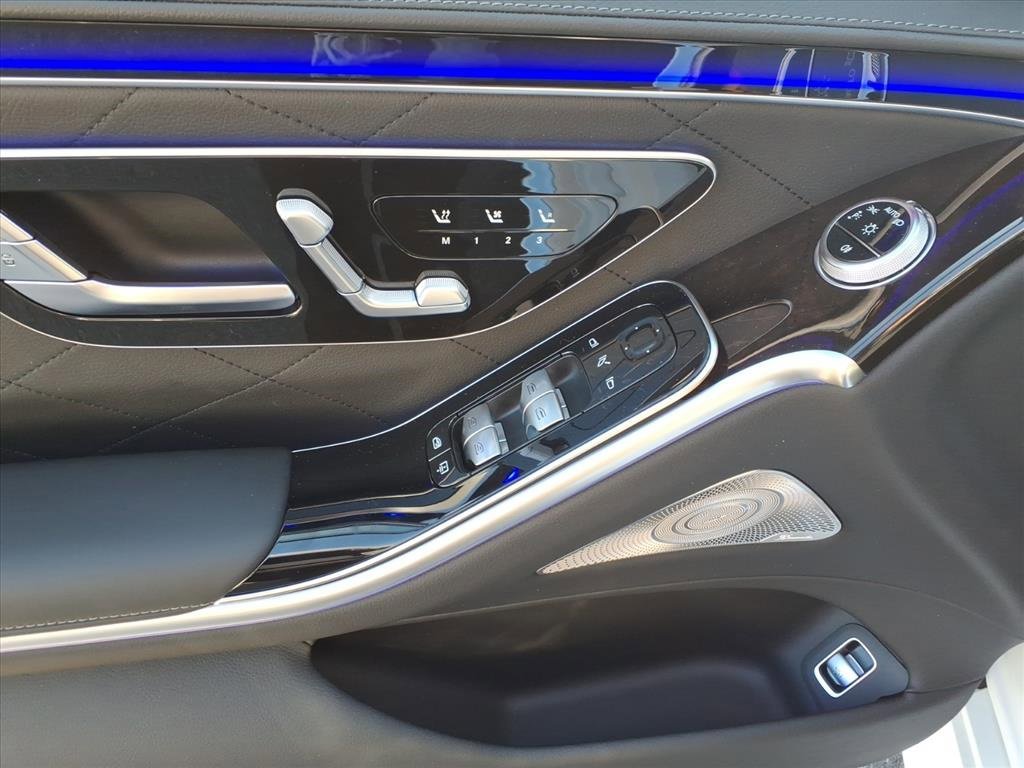 New 2026 Mercedes-Benz S 580 4MATIC Sedan image 12