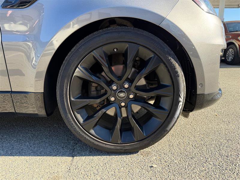 Used 2019 Land Rover Range Rover Sport HSE image 14