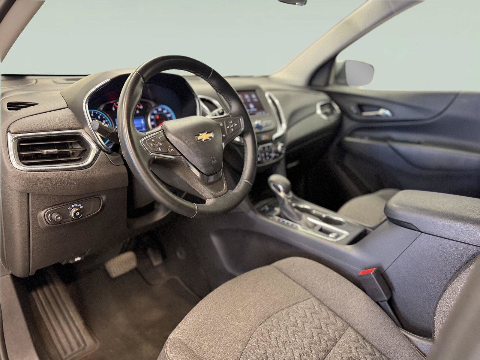 Used 2024 Chevrolet Equinox LT AWD/4WD image 21