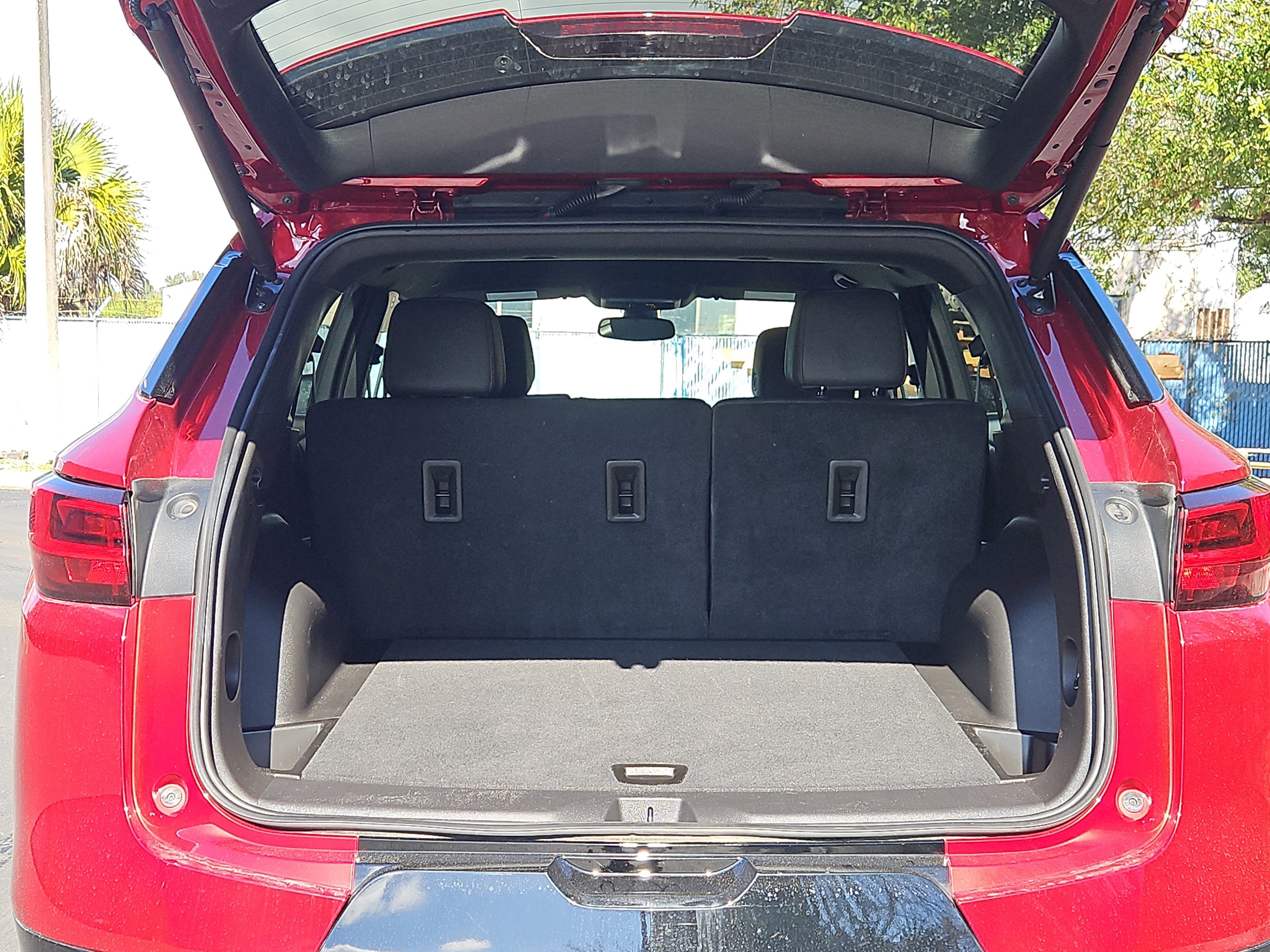 Used 2025 Chevrolet Blazer RS image 6