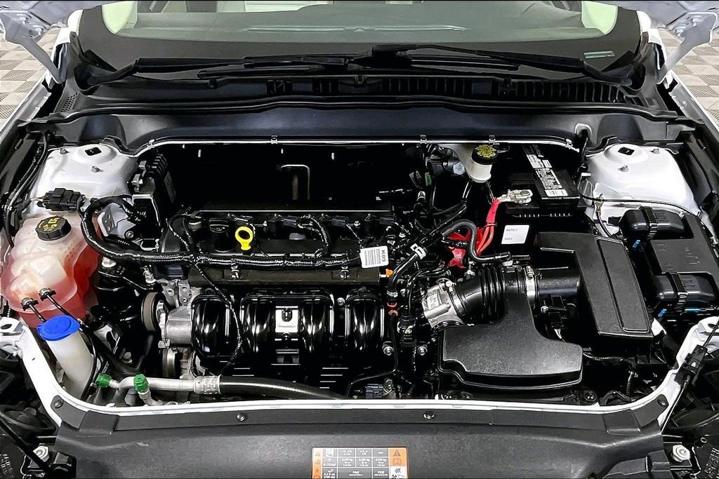 Used 2018 Ford Fusion S image 9