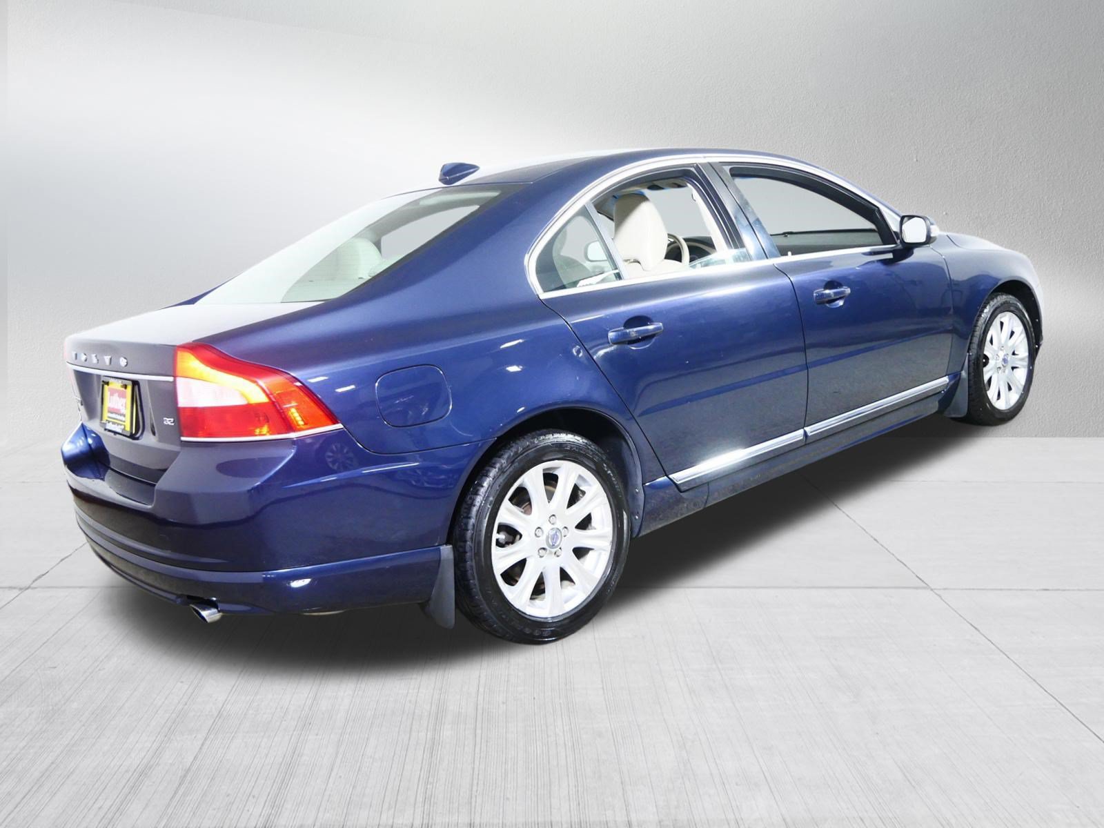 Used 2010 Volvo S80 3.2 FWD image 7