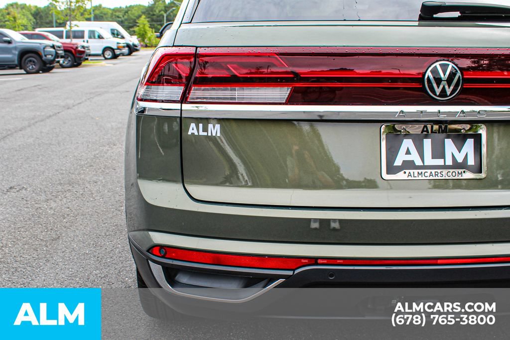 Used 2026 Volkswagen Atlas Cross Sport SE FWD image 12
