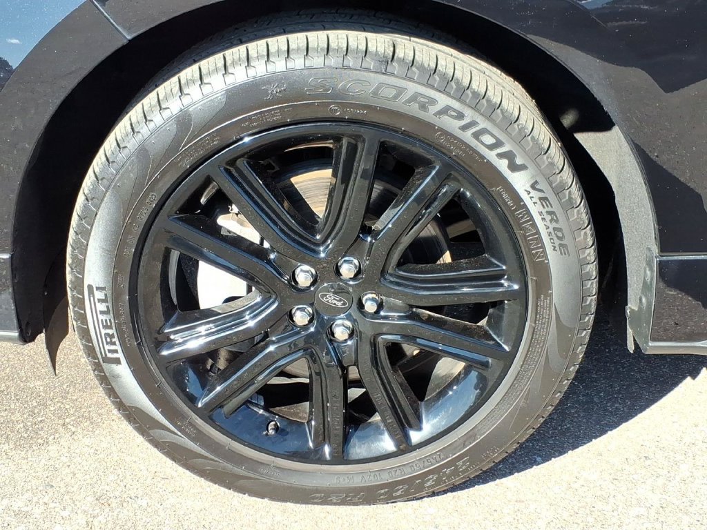 Used 2023 Ford Edge ST-Line AWD/4WD image 9