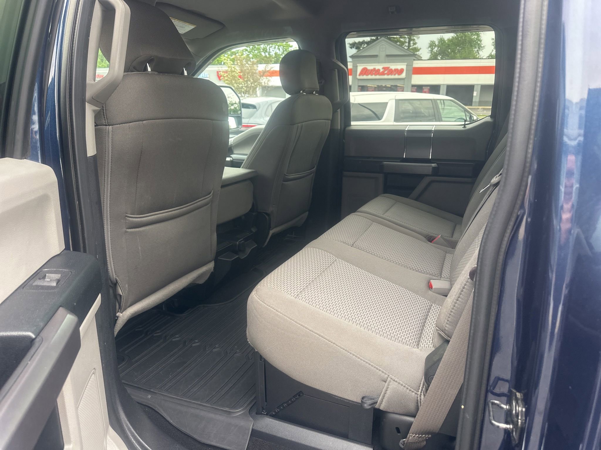 Used 2019 Ford F250 XLT w/ XLT Premium Package AWD/4WD image 17