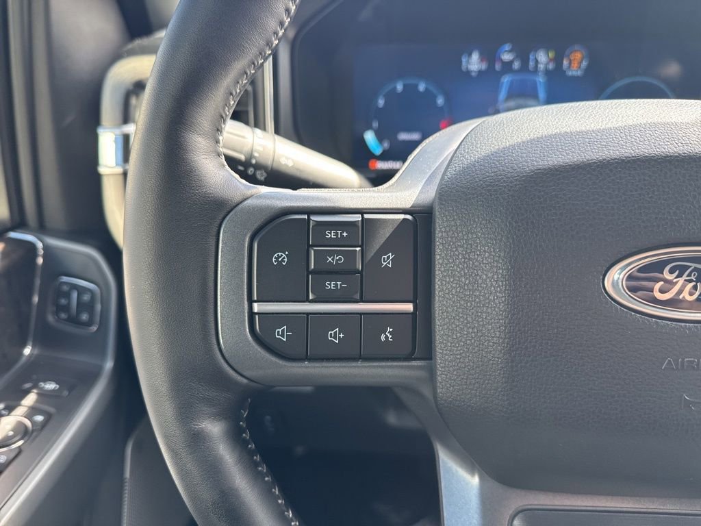 Certified 2024 Ford F250 Lariat w/ Black Appearance Package image 25
