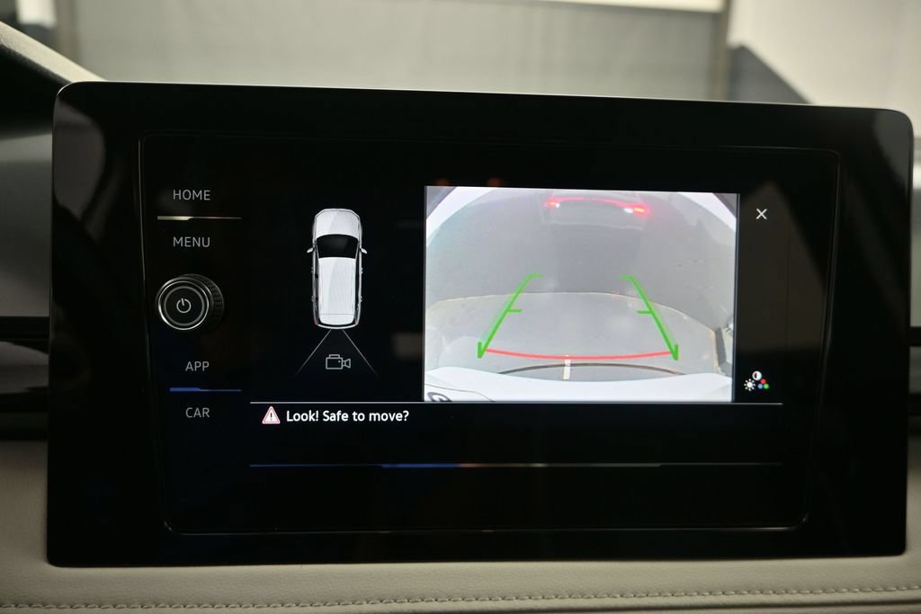 Used 2025 Volkswagen Taos S FWD image 22