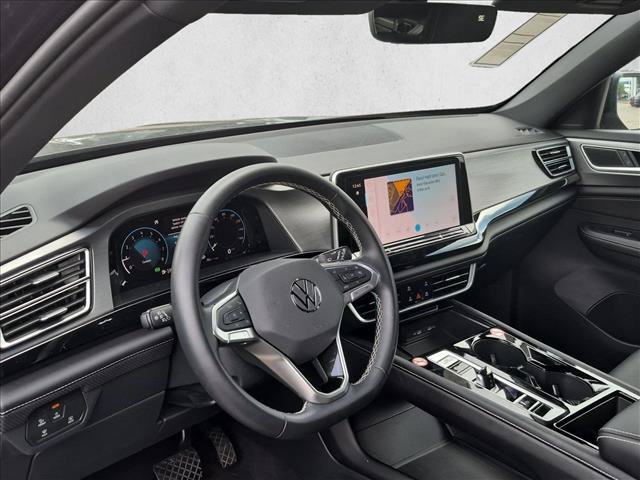 Used 2026 Volkswagen Atlas Cross Sport SE FWD image 9