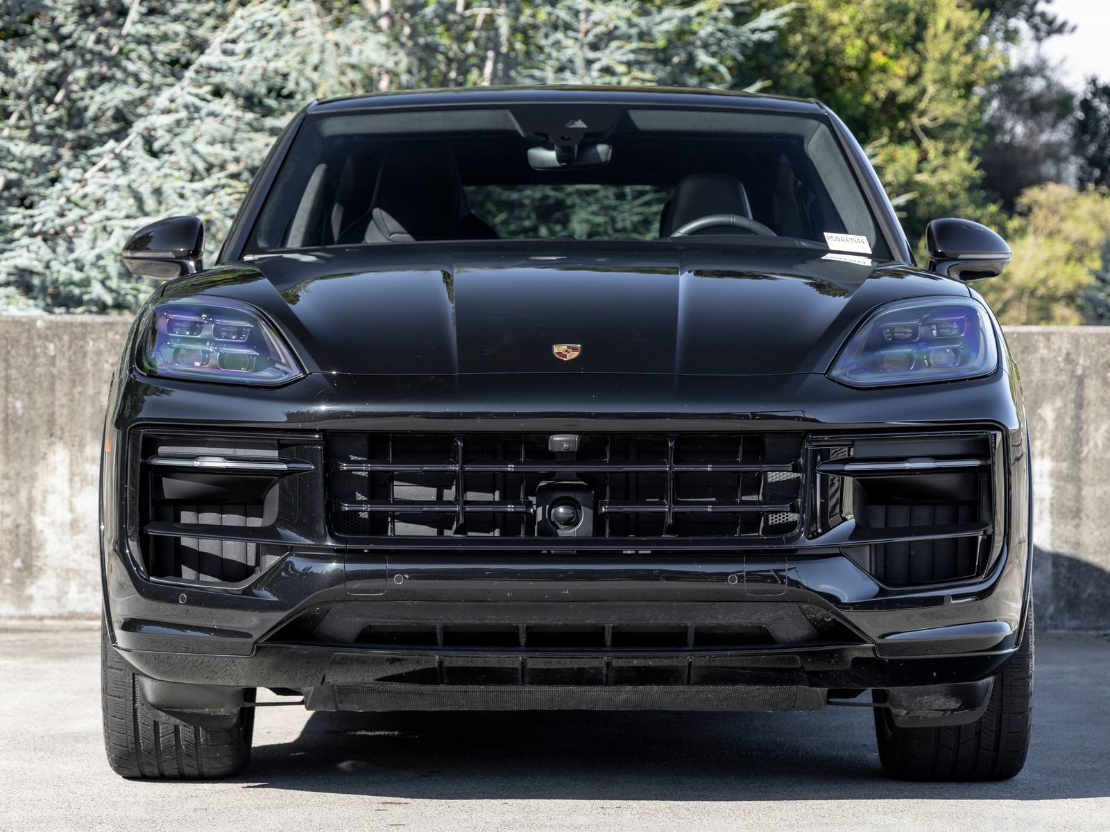 Certified 2025 Porsche Cayenne GTS AWD/4WD image 8