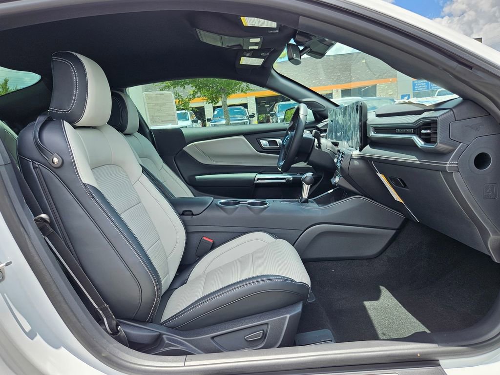 New 2025 Ford Mustang Premium image 24