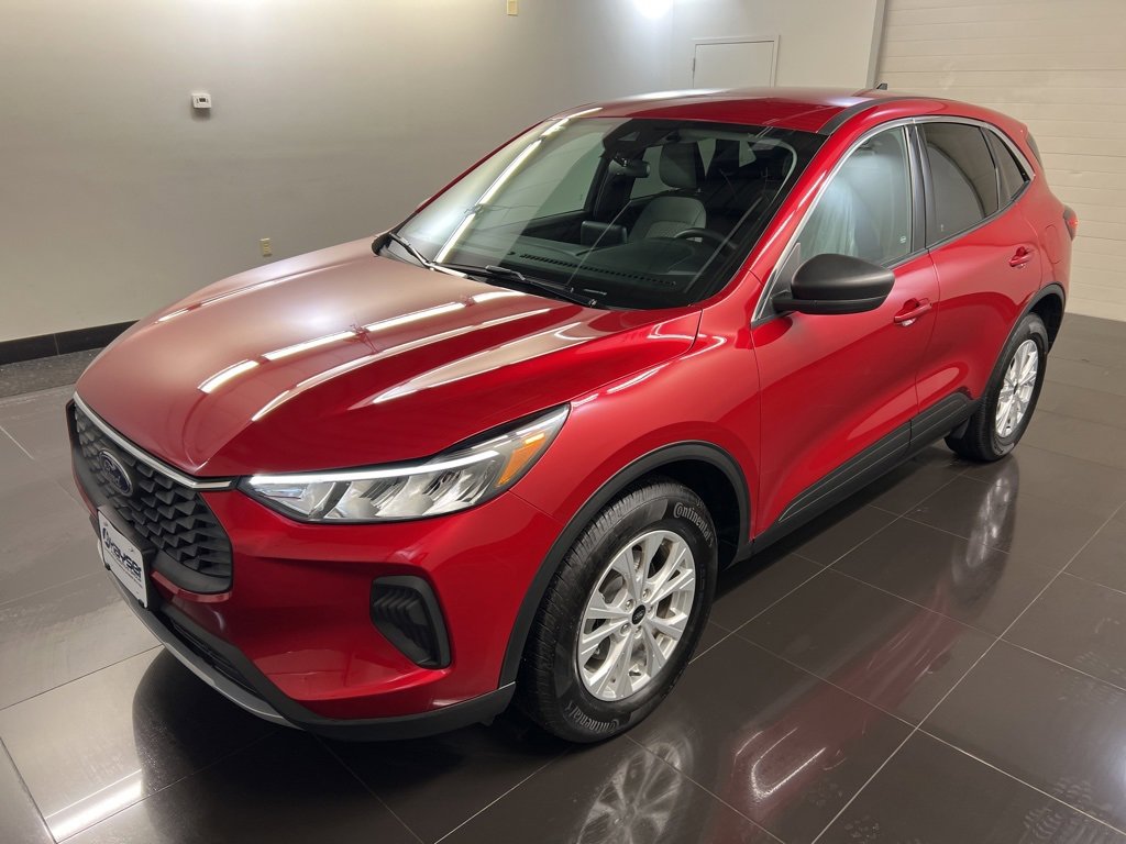 Certified 2023 Ford Escape Active image 3