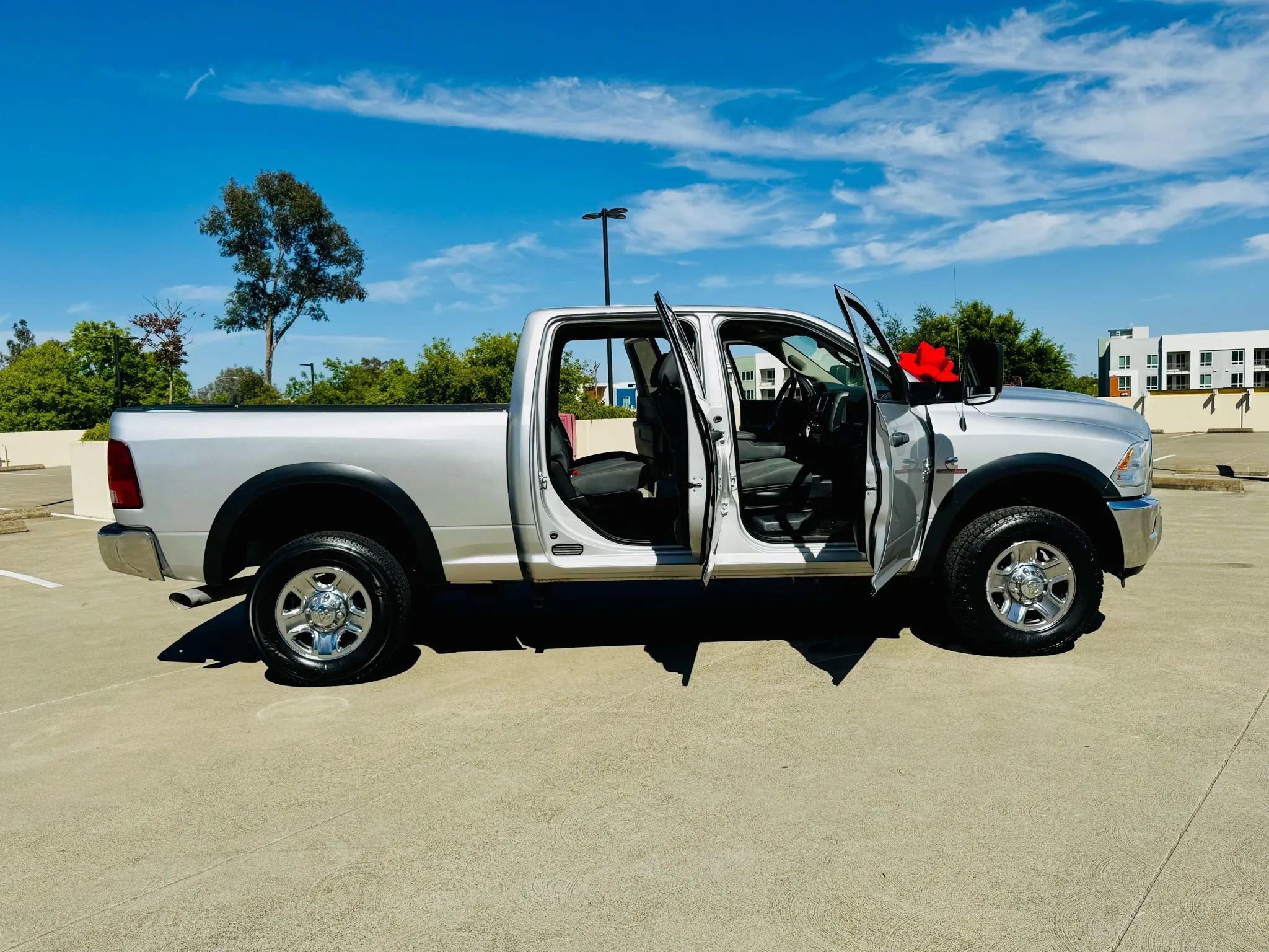 Used 2018 RAM 2500 Tradesman w/ Chrome Appearance Group AWD/4WD image 34
