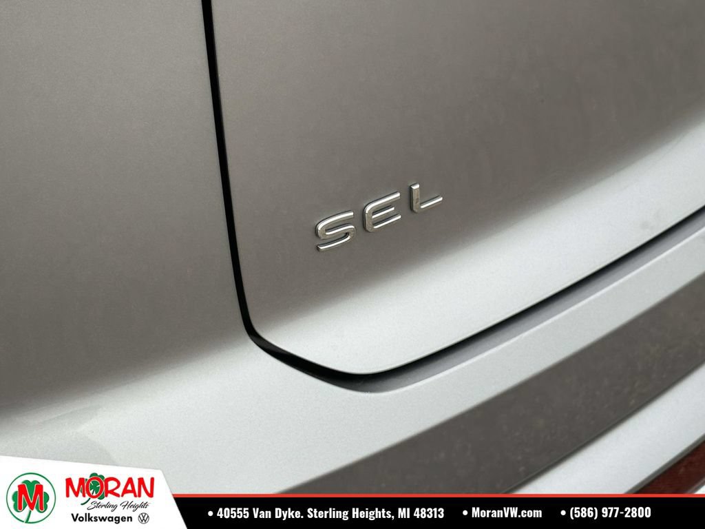 Used 2023 Volkswagen Atlas Cross Sport SEL AWD/4WD image 10