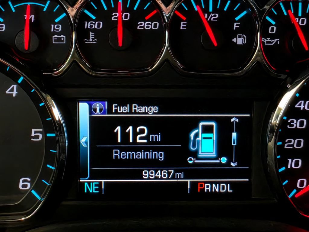 Used 2018 GMC Yukon SLT w/ Premium Edition AWD/4WD image 36