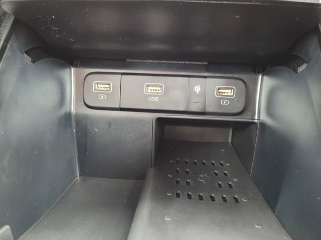 Used 2023 Kia Sorento SX image 25