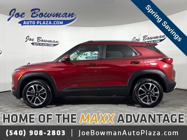 Used 2024 Chevrolet TrailBlazer LT image 1