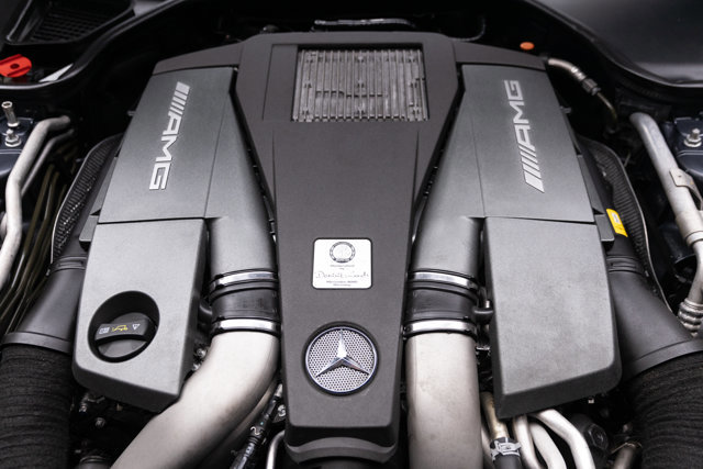 Used 2015 Mercedes-Benz SL 63 AMG w/ Driver Assistance Package image 56