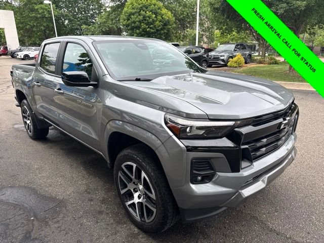 Used 2023 Chevrolet Colorado Z71 w/ Advanced Trailering Package AWD/4WD image 25